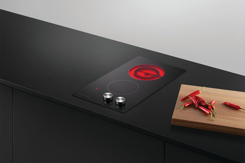 Fisher & Paykel 30cm Ceramic Cooktop - Black Glass Fisher & Paykel 30cm Ceramic Cooktop - Black Glass
