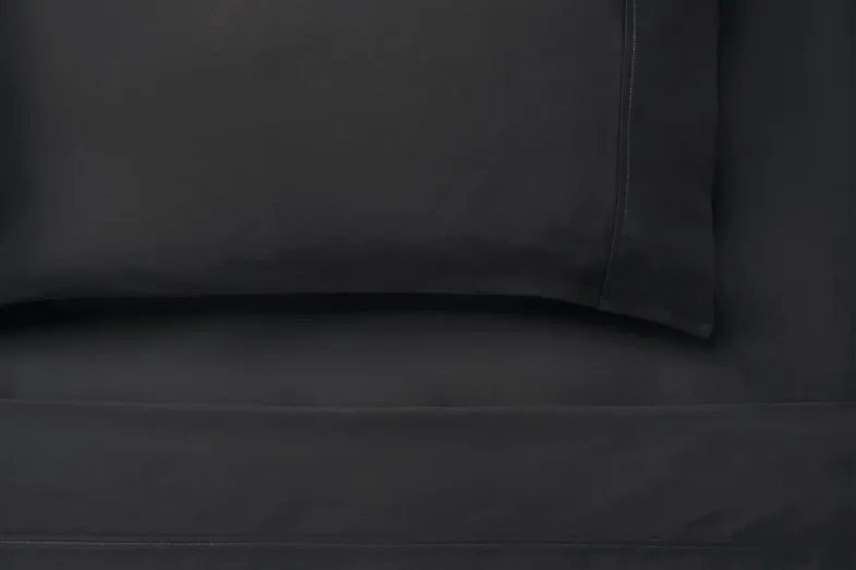 250tc Cotton Magnet Sheet Set by Savona - 45cm drop 250tc Cotton Magnet Sheet Set by Savona - 45cm drop