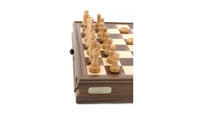 Dal Rossi Chess/Checkers Walnut Box Dal Rossi Chess/Checkers Walnut Box