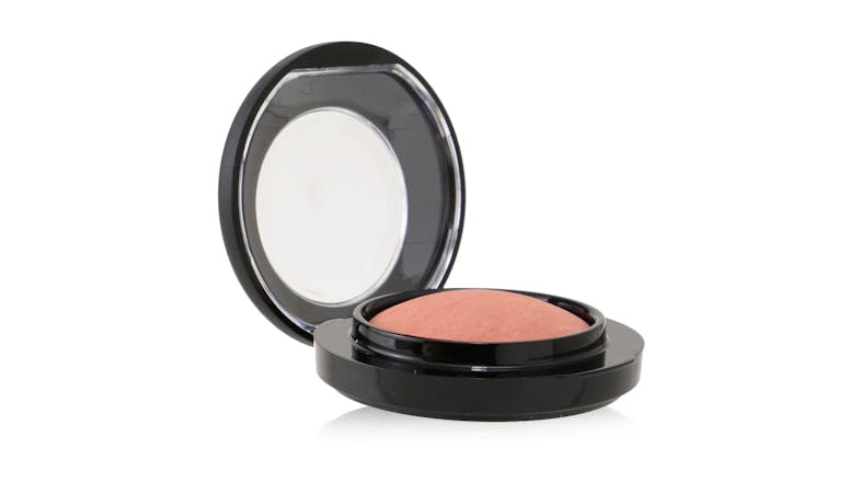 MAC Mineralize Blush - Like Me, Love Me (Bright Orange Coral) - 4g/0.14oz MAC Mineralize Blush - Like Me, Love Me (Bright Orange Coral) - 4g/0.14oz