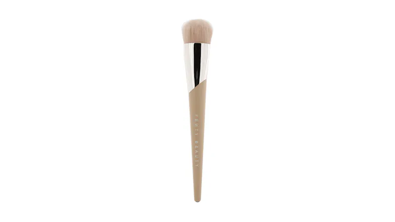 Fenty Beauty by Rihanna Full Bodied Foundation Brush 110 Fenty Beauty by Rihanna Full Bodied Foundation Brush 110