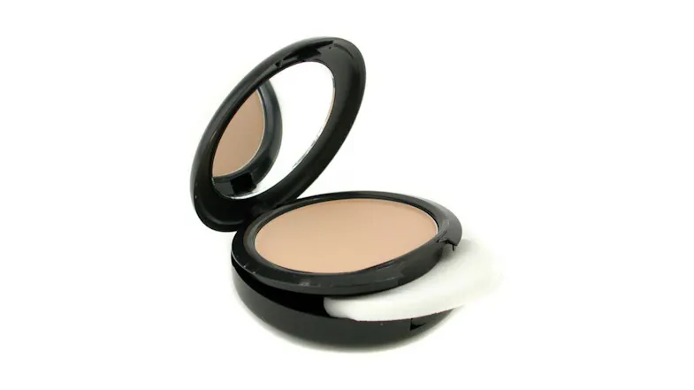 MAC Studio Fix Powder Plus Foundation - NC30 - 15g/0.52oz MAC Studio Fix Powder Plus Foundation - NC30 - 15g/0.52oz