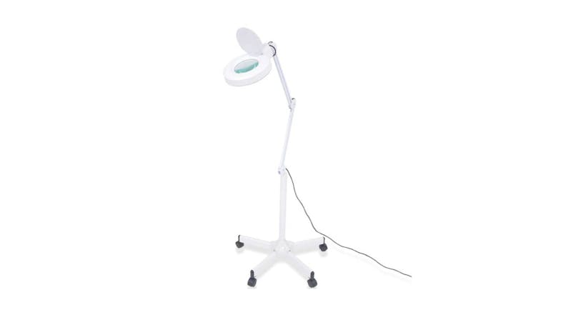 A full view of the Standing Magnifying Lamp A full view of the Standing Magnifying Lamp