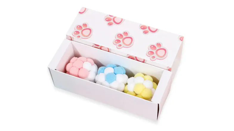 Fluff n' Stuff Pompom Ball Set 3pcs. Fluff n' Stuff Pompom Ball Set 3pcs.