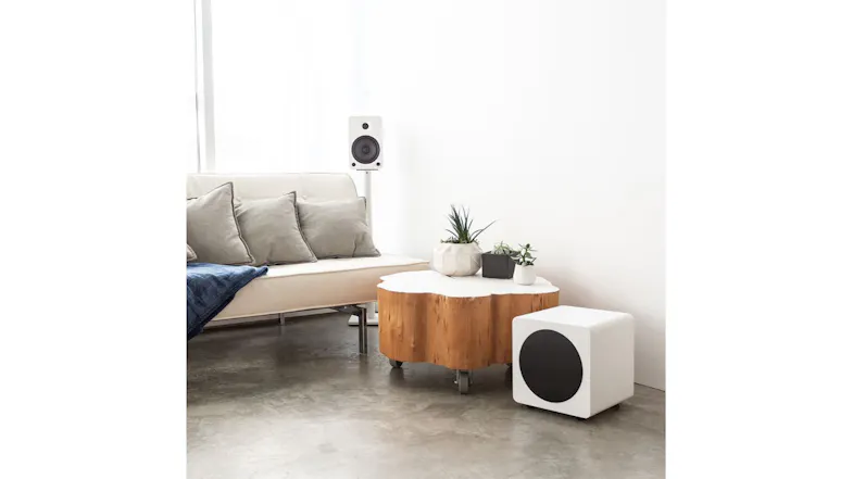 Kanto SUB8W 300W 8" Subwoofer - Matte White Kanto SUB8W 300W 8" Subwoofer - Matte White