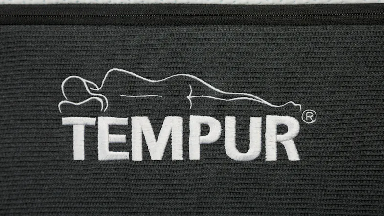 Pro Luxe Dream SmartCool Medium Queen Mattress by Tempur Pro Luxe Dream SmartCool Medium Queen Mattress by Tempur