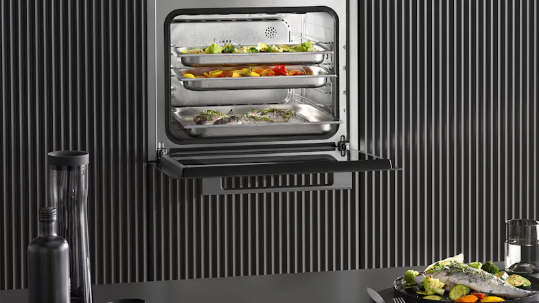 Miele 60cm 14 Function Built-In Steam Oven - Clean Steel (DGC 7460 HC Pro/12087480) Miele 60cm 14 Function Built-In Steam Oven - Clean Steel (DGC 7460 HC Pro/12087480)