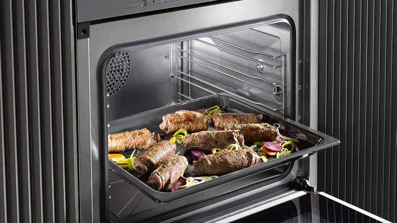 Miele 60cm 14 Function Built-In Steam Oven - Graphite Grey (DGC 7460 HC Pro/12087470) Miele 60cm 14 Function Built-In Steam Oven - Graphite Grey (DGC 7460 HC Pro/12087470)