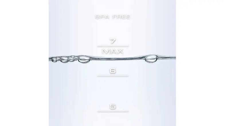 Close‑up of the glass kettle body showing water level markings labelled BPA‑free, with measurement indicators Close‑up of the glass kettle body showing water level markings labelled BPA‑free, with measurement indicators