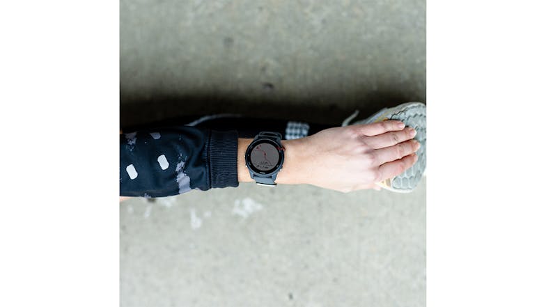 Garmin Forerunner 255 Music Smartwatch - Black (46mm Case, GPS, Bluetooth)