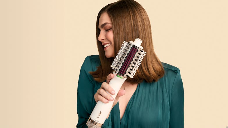 Shark SmoothStyle Heated Comb Straightener & Smoother - White (HT202ANZ)
