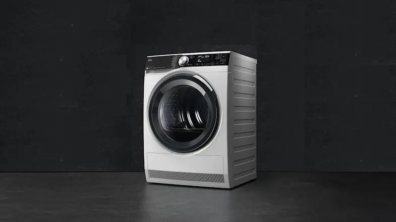 AEG 9kg Smart Heat Pump Condenser Dryer with 12 Programs - White (T959M6ORS) AEG 9kg Smart Heat Pump Condenser Dryer with 12 Programs - White (T959M6ORS)