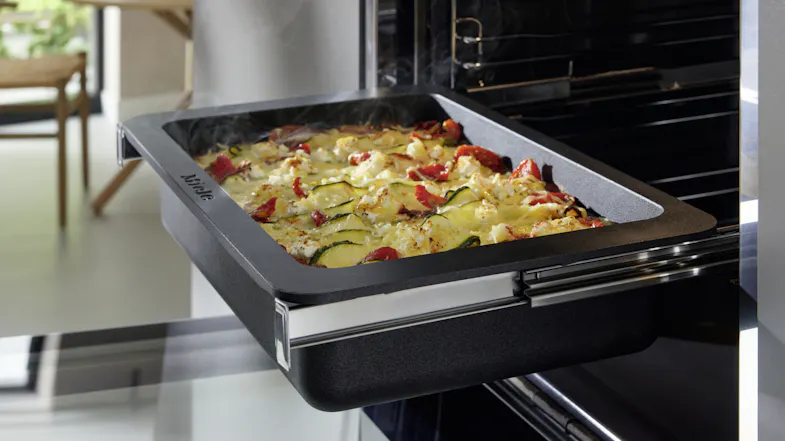Miele 60cm 9 Function Built-In Oven - Clean Steel (H 2861 B/12174510) Miele 60cm 9 Function Built-In Oven - Clean Steel (H 2861 B/12174510)