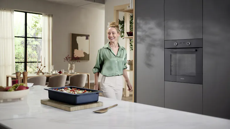 Miele 60cm 9 Function Built-In Oven - Graphite Grey (H 2861 BP/12174500) Miele 60cm 9 Function Built-In Oven - Graphite Grey (H 2861 BP/12174500)