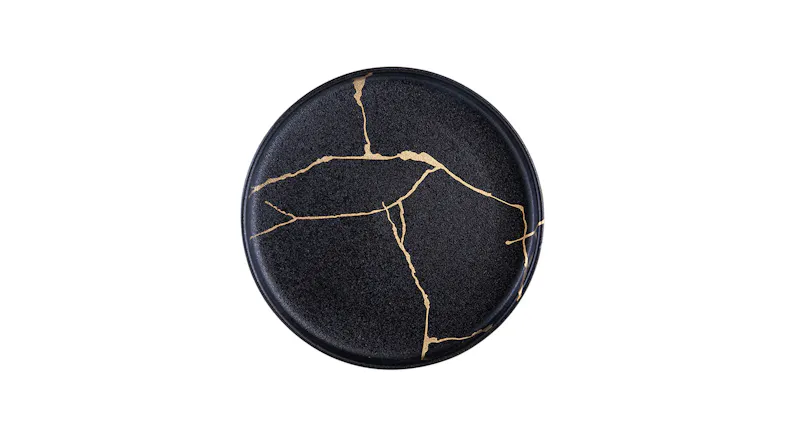 Kintsugi-Look Black Porcelain Plate Kintsugi-Look Black Porcelain Plate