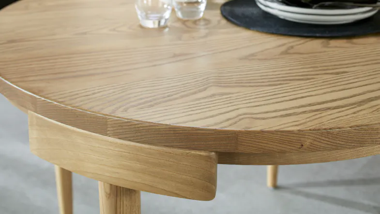 Kaizer 5 Piece Round Dining Suite Kaizer 5 Piece Round Dining Suite