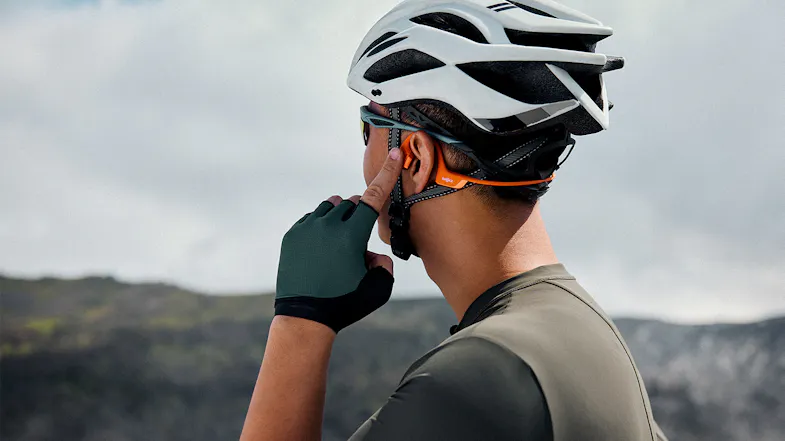 Shokz OpenRun Pro 2 Wireless Open-Ear Headphones - Orange Shokz OpenRun Pro 2 Wireless Open-Ear Headphones - Orange