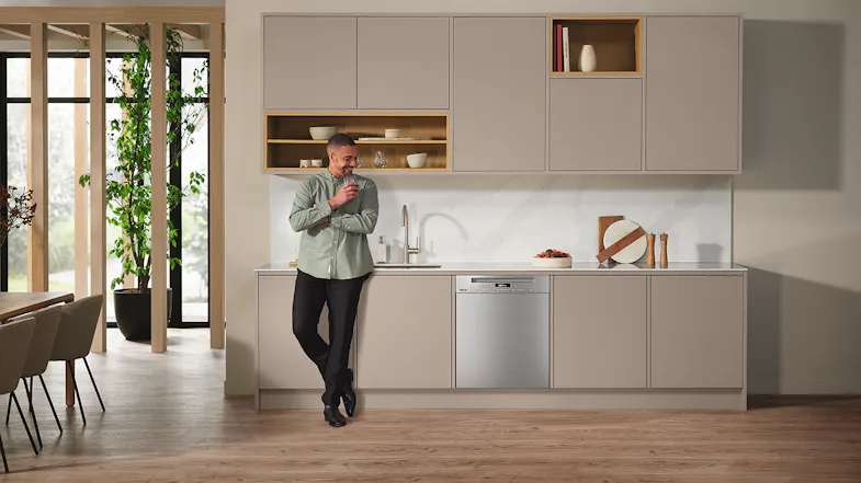Miele 14 Place Setting Dishwasher - Built-Under with 11 Programs - Panel Ready (G 7130 SCU/12531620) Miele 14 Place Setting Dishwasher - Built-Under with 11 Programs - Panel Ready (G 7130 SCU/12531620)