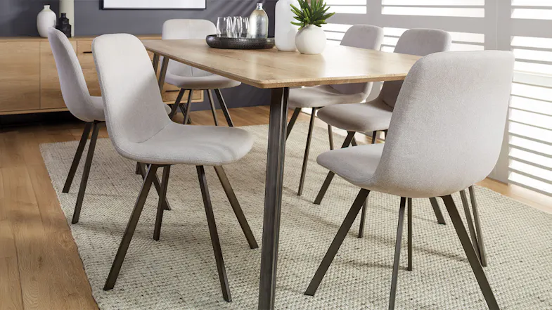 Gwyn Dining Chair Gwyn Dining Chair