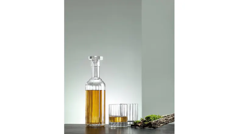 Luigi Bormioli Bach Whisky Decanter & Glass Set 5pcs. Luigi Bormioli Bach Whisky Decanter & Glass Set 5pcs.