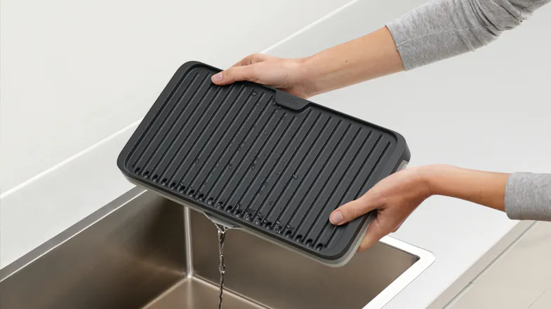 Joseph Joseph Viva Tiered Benchtop Drainage Flume Mat Joseph Joseph Viva Tiered Benchtop Drainage Flume Mat
