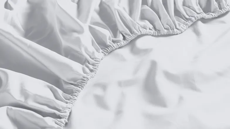 500TC Bamboo Cotton Blend White Fitted Sheet by Savona 500TC Bamboo Cotton Blend White Fitted Sheet by Savona