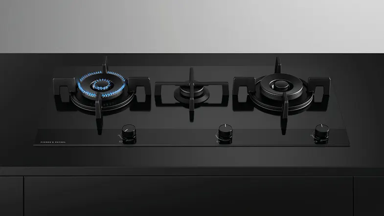 Fisher & Paykel 90cm 3 Zone Gas on Glass Cooktop - Black Glass (Series 9/CG903DLPGB4) Fisher & Paykel 90cm 3 Zone Gas on Glass Cooktop - Black Glass (Series 9/CG903DLPGB4)