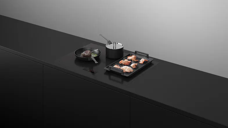 Fisher & Paykel 76cm 4 Zone Induction Cooktop - Black (Series 9/CI764DTTB1) Fisher & Paykel 76cm 4 Zone Induction Cooktop - Black (Series 9/CI764DTTB1)
