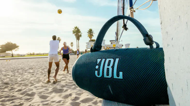 JBL Charge 6 Portable Bluetooth Speaker - Blue (JBLCHARGE6BLU) JBL Charge 6 Portable Bluetooth Speaker - Blue (JBLCHARGE6BLU)
