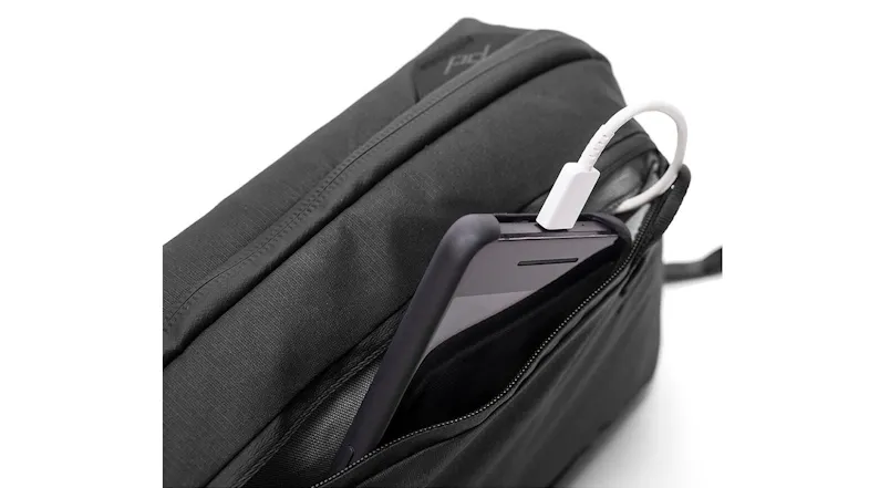 Peak Design Travel Tech V2 Pouch Bag for Camera Accessories - Black (BTP-BK-3) Peak Design Travel Tech V2 Pouch Bag for Camera Accessories - Black (BTP-BK-3)
