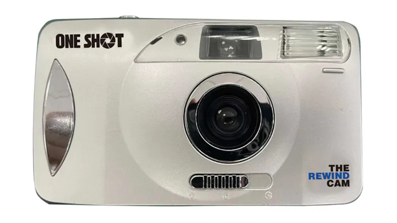 One Shot Reusable 35mm Film Camera with Flash - Silver One Shot Reusable 35mm Film Camera with Flash - Silver