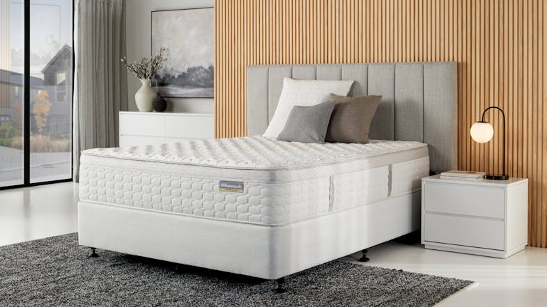 Fairmont Extra Firm Double Mattress by Sealy Posturepedic Fairmont Extra Firm Double Mattress by Sealy Posturepedic