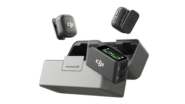 DJI Mic 3 (2 Transmitter + 1 Receiver + Charging Case) - Black DJI Mic 3 (2 Transmitter + 1 Receiver + Charging Case) - Black