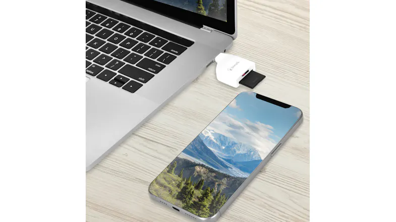 Bon.Elk USB-C to MicroSD/SD Adapter - White (ELK-80072-R) Bon.Elk USB-C to MicroSD/SD Adapter - White (ELK-80072-R)