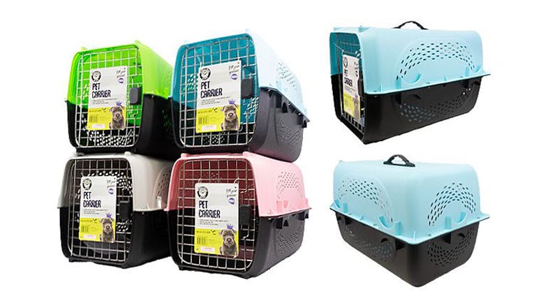 A front-angled pet carriers with different colours. A front-angled pet carriers with different colours.