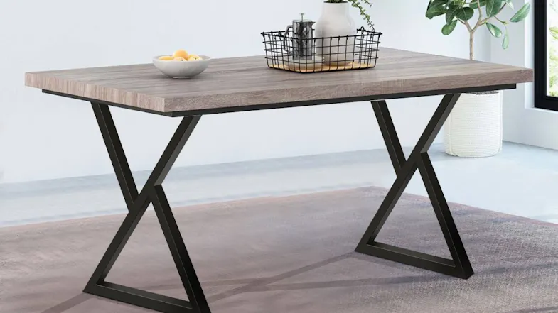 A dine-in table in an indoor setup A dine-in table in an indoor setup