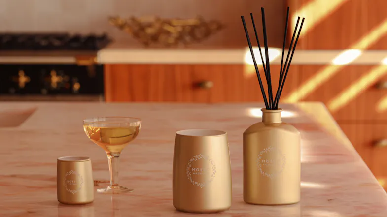 Moss St. 370g Scented Soy Candle - Golden Cedar & Coconut Moss St. 370g Scented Soy Candle - Golden Cedar & Coconut