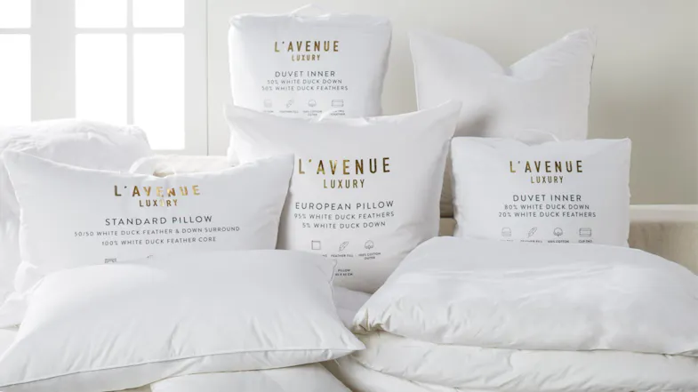 Luxury 50/50 White Duck Down Duvet Inner by L'Avenue Luxury 50/50 White Duck Down Duvet Inner by L'Avenue