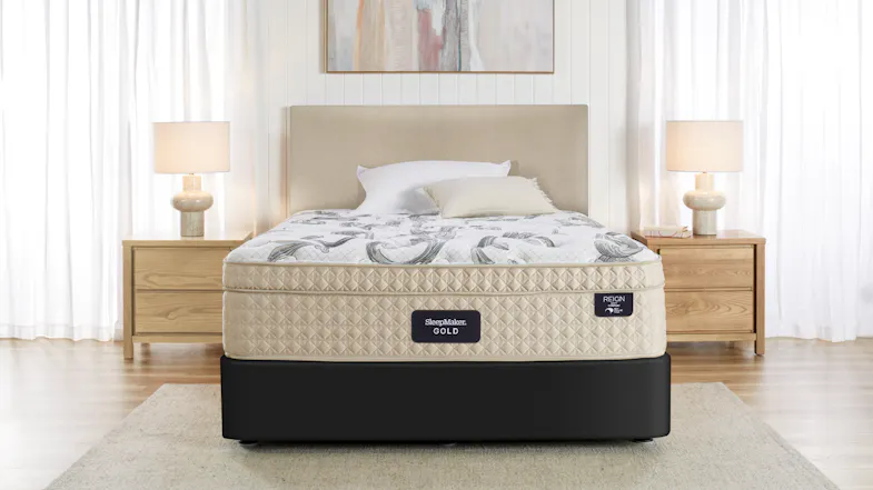 Reign III Soft Queen Mattress by SleepMaker Reign III Soft Queen Mattress by SleepMaker