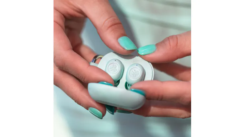 Hands holding JLab earbuds and case with turquoise nails Hands holding JLab earbuds and case with turquoise nails