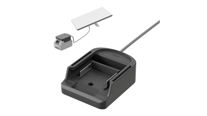 A close-up view of the Starbeam Makita adapter A close-up view of the Starbeam Makita adapter