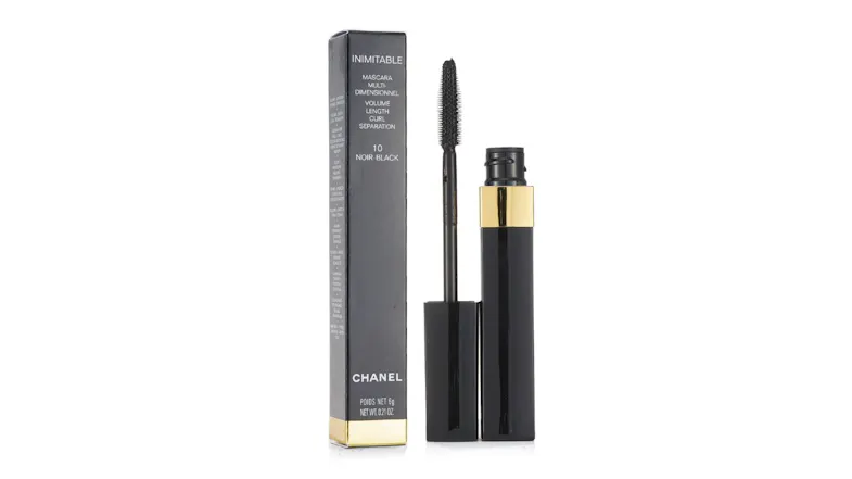 A side-by-side angle of the Chanel Inimitable Mascara and its packaging A side-by-side angle of the Chanel Inimitable Mascara and its packaging