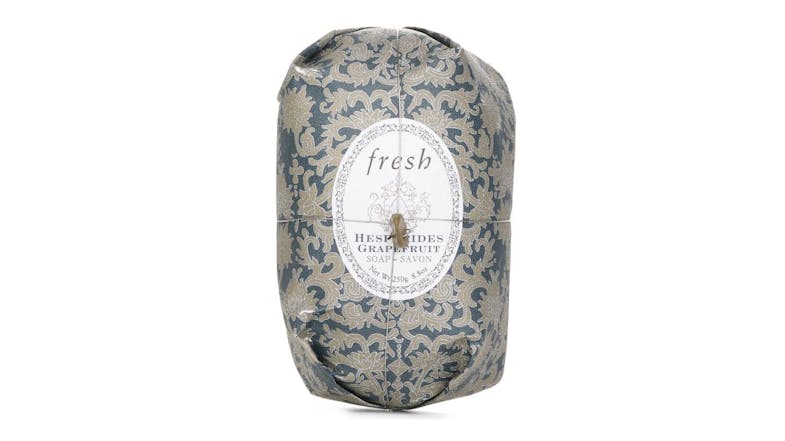 Fresh Original Soap in Hesperides Grapefruit scent, wrapped in elegant dark blue paper with beige floral pattern Fresh Original Soap in Hesperides Grapefruit scent, wrapped in elegant dark blue paper with beige floral pattern