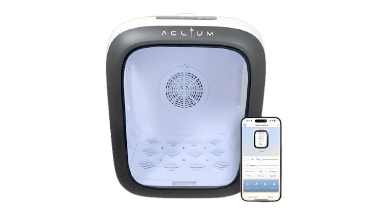 A side-by-side view of a pet dryer box and a smartphone showcasing the fountain’s app connectivity A side-by-side view of a pet dryer box and a smartphone showcasing the fountain’s app connectivity