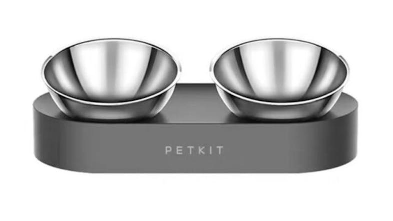 Grey PetKit feeding station with two stainless steel bowls in a raised dual‑bowl stand Grey PetKit feeding station with two stainless steel bowls in a raised dual‑bowl stand