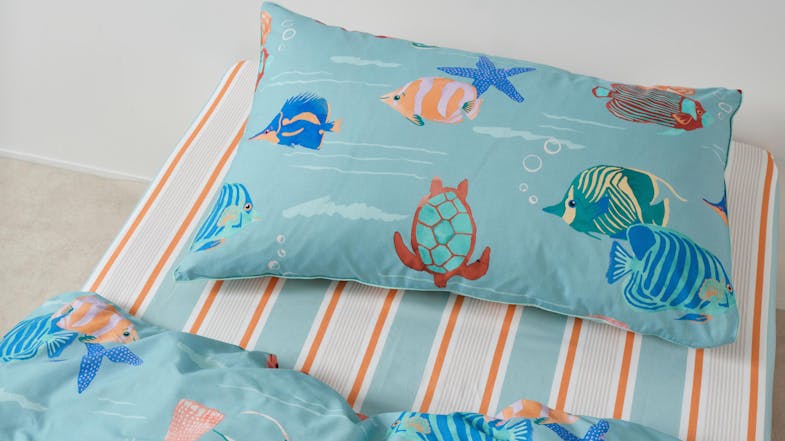 A view of the Under the Sea Duvet Cover Set A view of the Under the Sea Duvet Cover Set