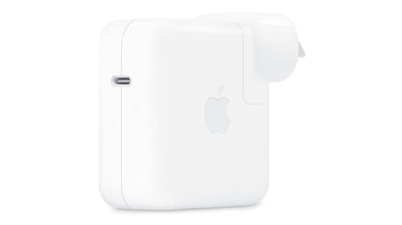 An Apple 70W USB-C Power Adapter in a sleek white colour An Apple 70W USB-C Power Adapter in a sleek white colour