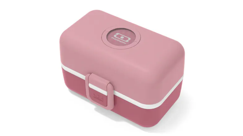 Monbento Tresor Children's Bento Lunch Box in blush pink with secure latch and logo Monbento Tresor Children's Bento Lunch Box in blush pink with secure latch and logo