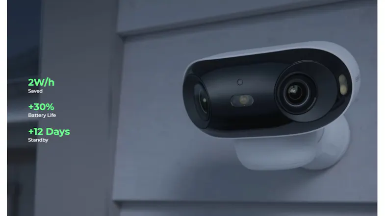 Close-up of a wall-mounted camera with battery saving and standby statistics Close-up of a wall-mounted camera with battery saving and standby statistics
