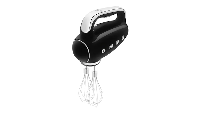 Perspective view of a hand mixer, highlighting chef whisks Perspective view of a hand mixer, highlighting chef whisks